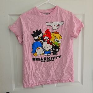 Sanrio Hello kitty and friends pink T-shirt